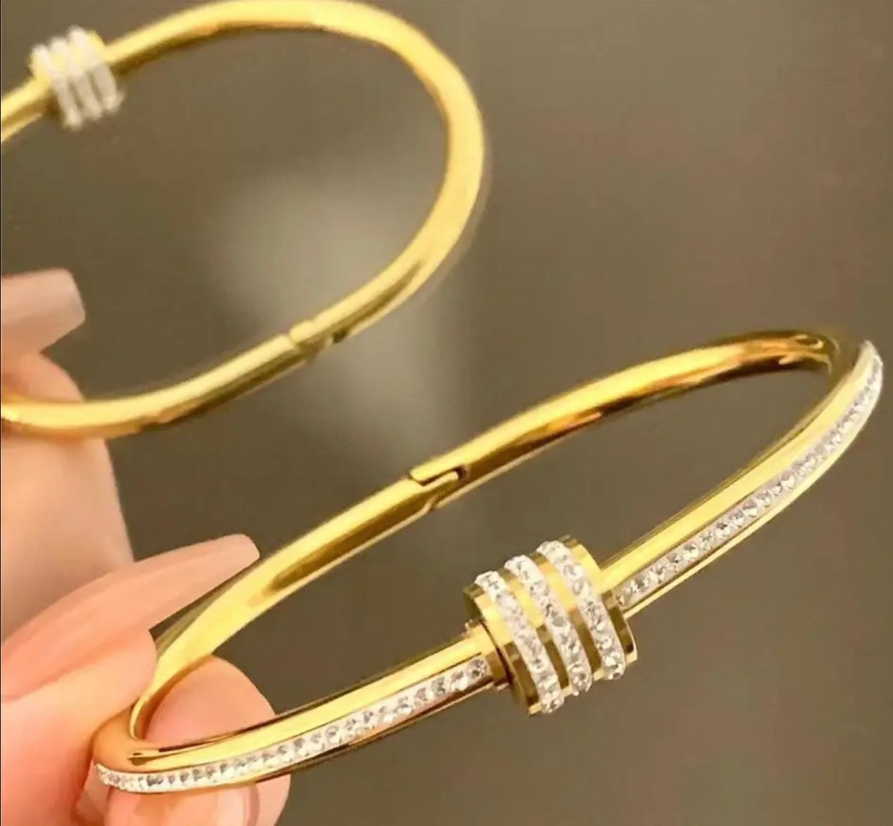Alisa Bracelet